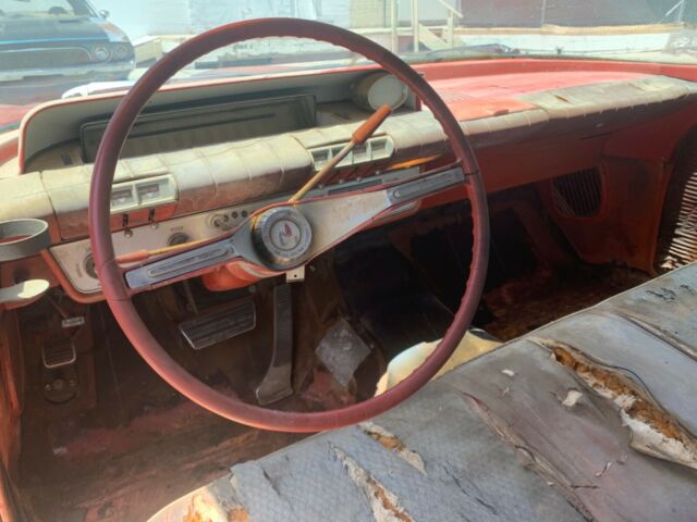 Buick LeSabre 1960 image number 38
