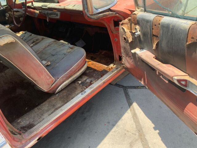 Buick LeSabre 1960 image number 41