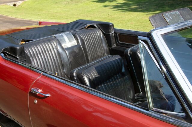 Cadillac Fleetwood 1965 image number 15