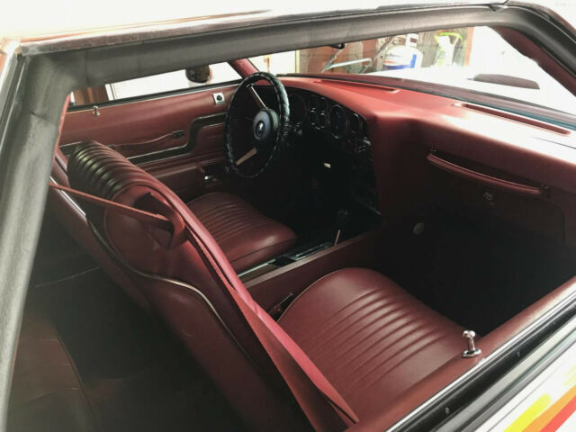 Pontiac Le Mans 1977 image number 12