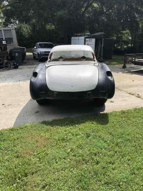 Chevrolet Corvette 1957 image number 5