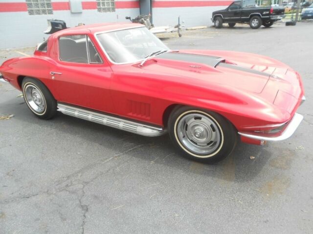 Chevrolet Corvette 1967 image number 27