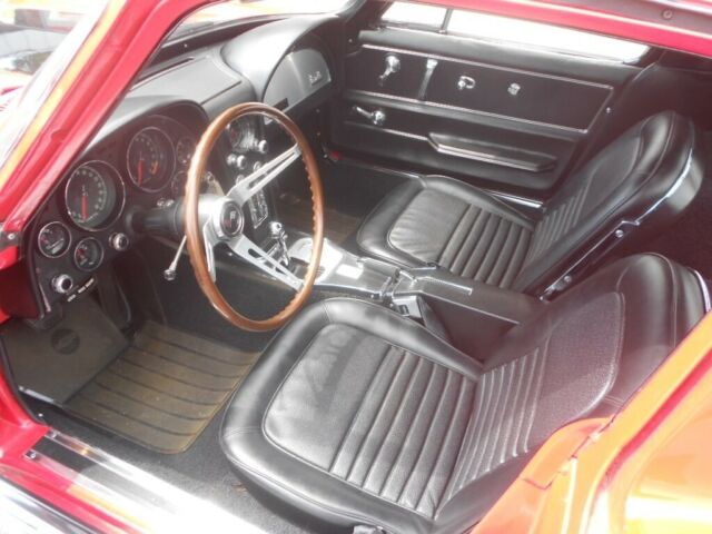 Chevrolet Corvette 1967 image number 31