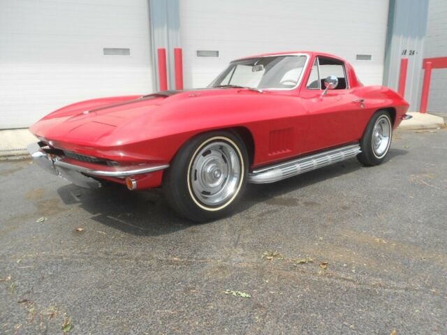 Chevrolet Corvette 1967 image number 42