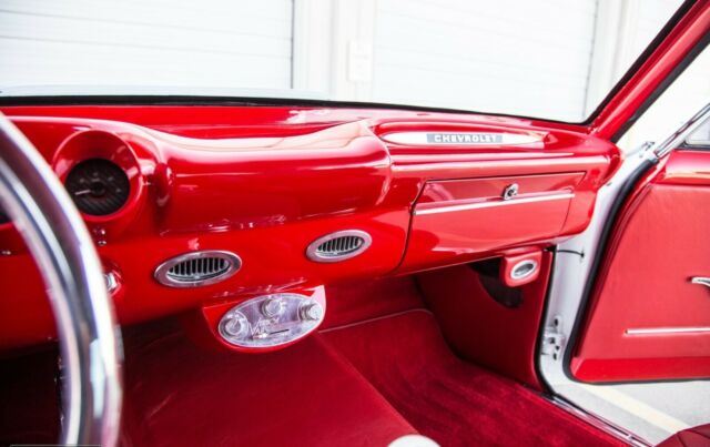 Chevrolet Camaro 1966 image number 47