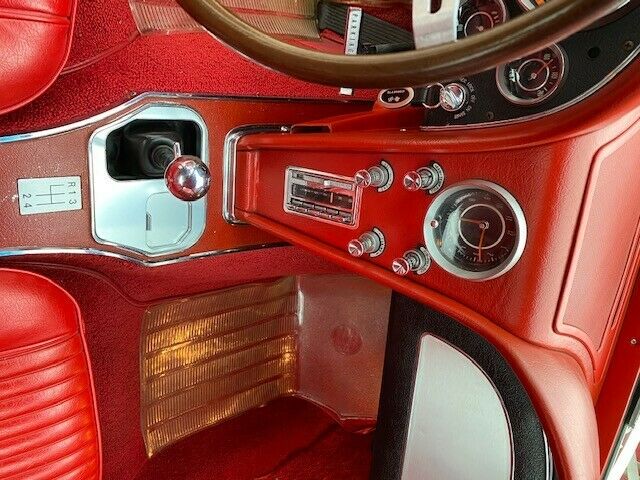Chevrolet Corvette 1964 image number 43