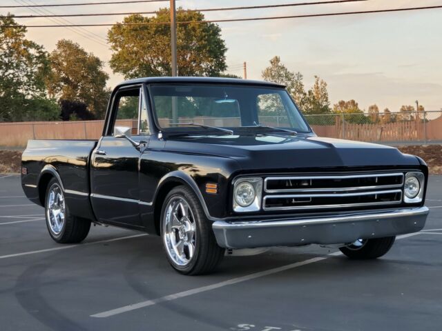 Chevrolet C-10 1967 image number 10