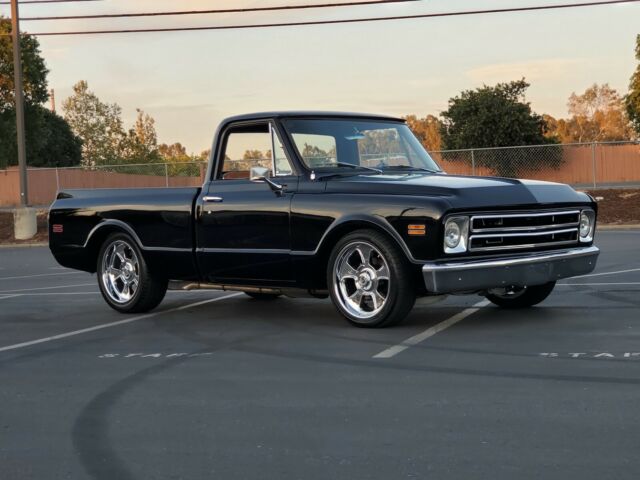 Chevrolet C-10 1967 image number 32