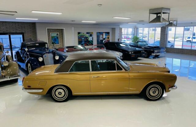 Rolls-Royce Corniche MPW Coupe 1972 image number 11