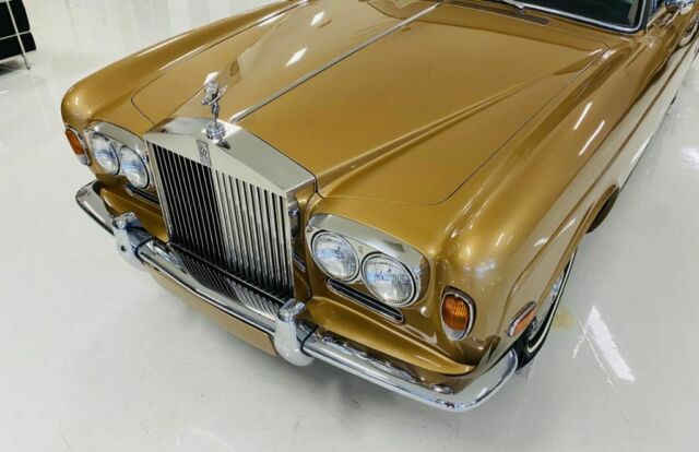 Rolls-Royce Corniche MPW Coupe 1972 image number 18