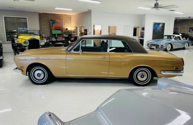 Rolls-Royce Corniche MPW Coupe 1972 image number 4