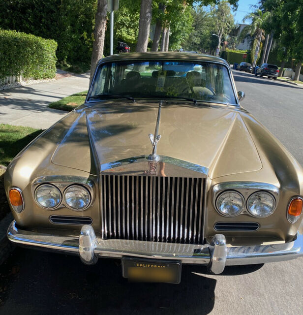 Rolls-Royce Silver Shadow 1973 image number 11