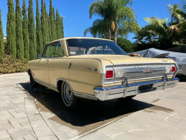 Chevrolet Chevy II 1965 image number 1