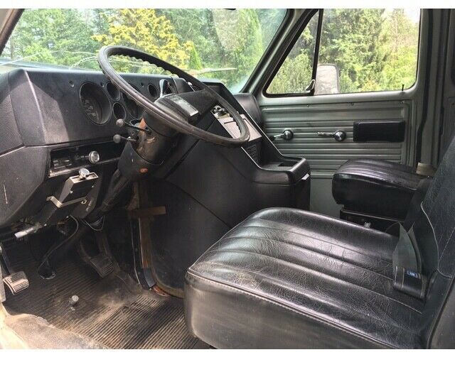 Chevrolet C30/K30 1979 image number 11