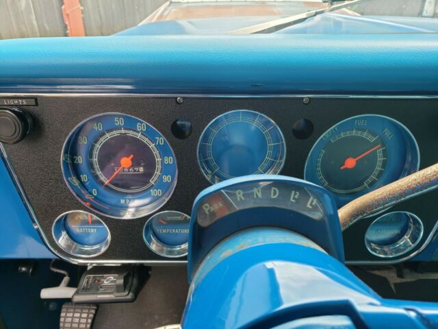 Chevrolet C-10 1972 image number 9
