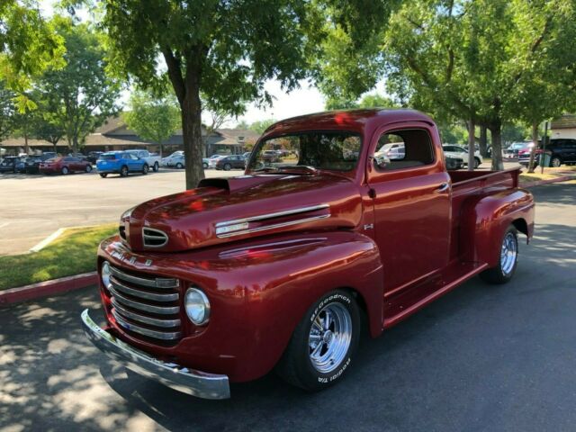 Ford F-100 1948 image number 1