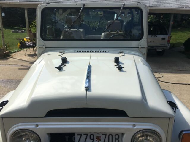 Toyota Land  Cruiser FJ40 1971 image number 29