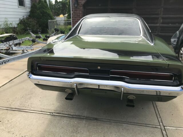 Dodge Charger 1970 image number 14