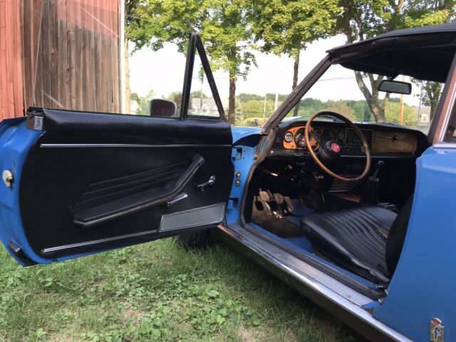 Fiat 124 Spider 1800 1975 image number 34