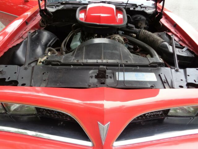 Pontiac Trans Am 1977 image number 18