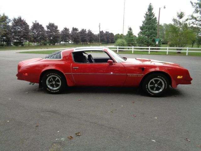 Pontiac Trans Am 1977 image number 31