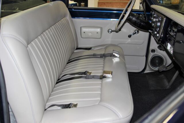 Chevrolet C-10 1967 image number 16
