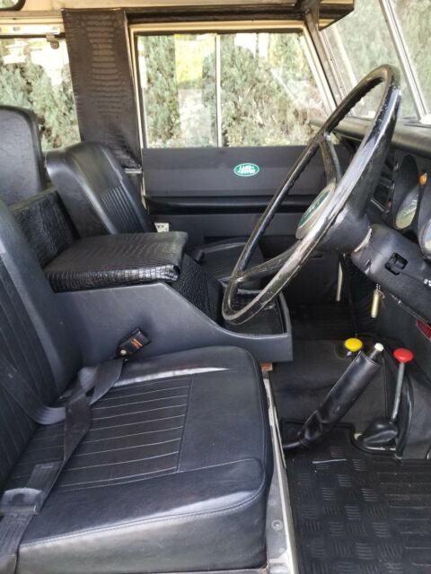 Land Rover Series III 1973 image number 21