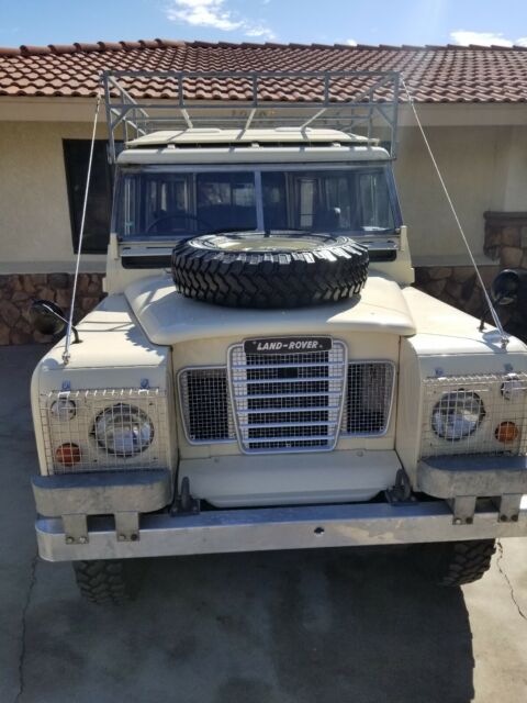Land Rover Series III 1973 image number 3
