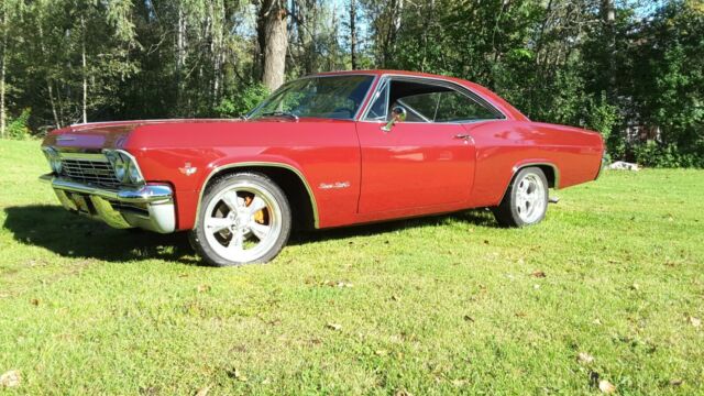 Chevrolet Impala 1965 image number 23