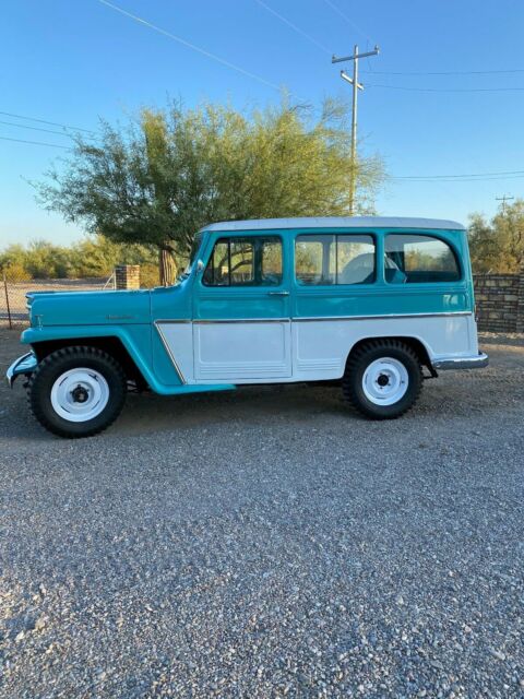 Willys Station Wagon 1960 image number 1
