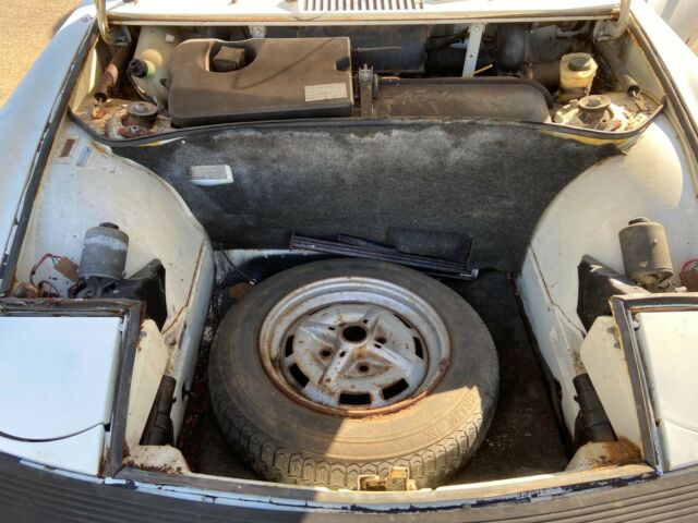 Porsche 914 1975 image number 27