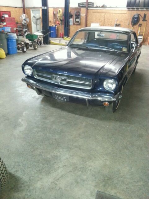 Ford Mustang 1965 image number 9