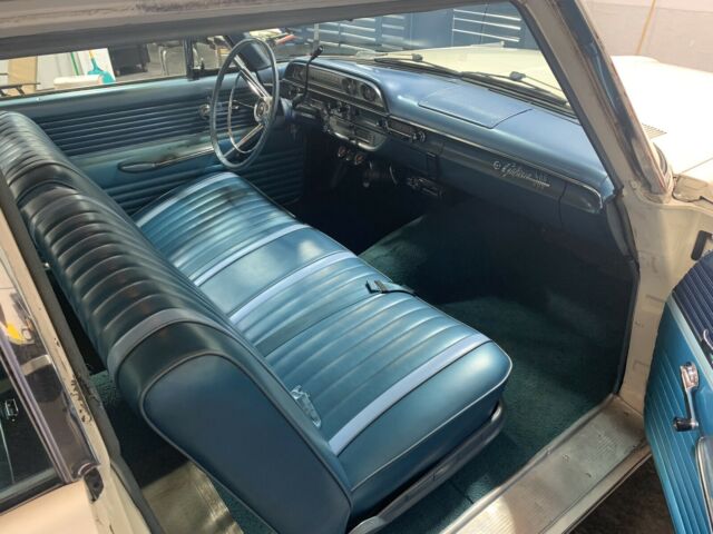 Ford Galaxie 500 1962 image number 30