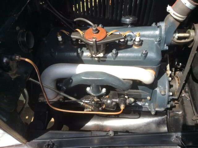 Ford Model A 1928 image number 2