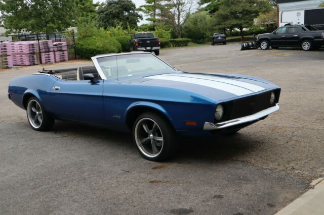 Ford Mustang 1973 image number 20
