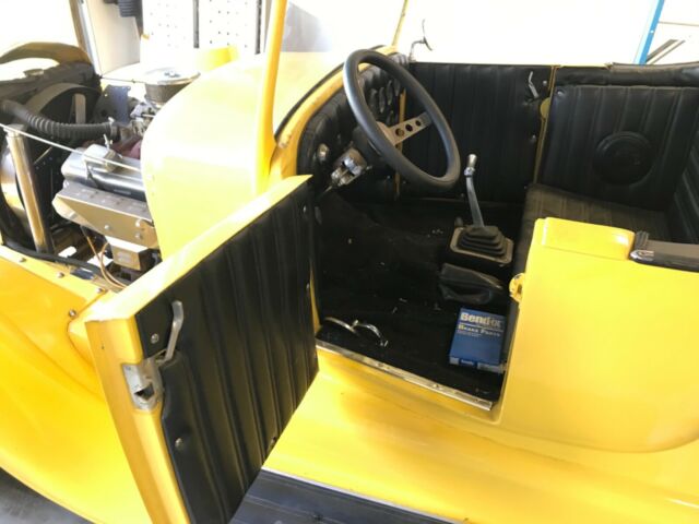 Ford Model T 1927 image number 1