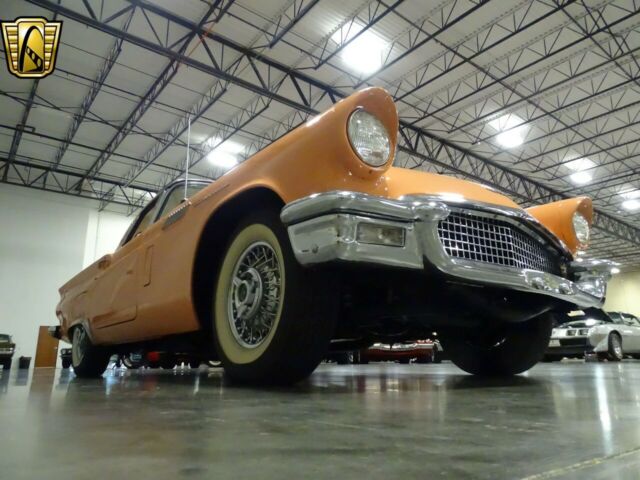 Ford Thunderbird 1957 image number 46