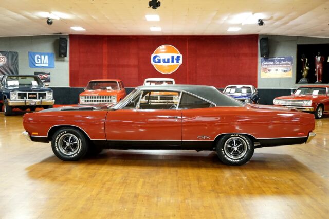 Plymouth GTX 1969 image number 2