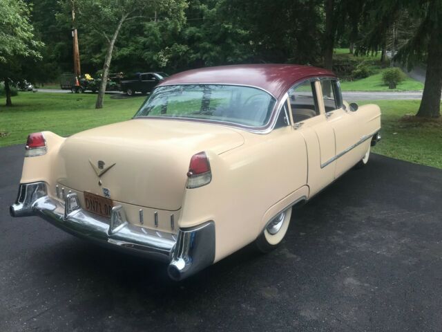 Cadillac Series 62 1955 image number 29