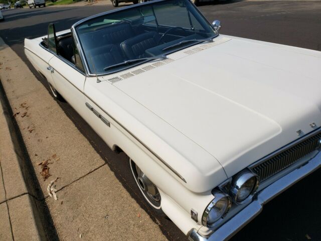 Buick Skylark 1963 image number 20