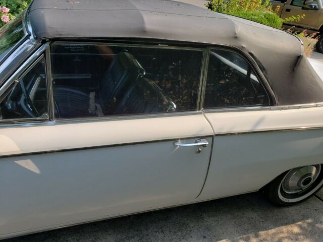 Buick Skylark 1963 image number 27