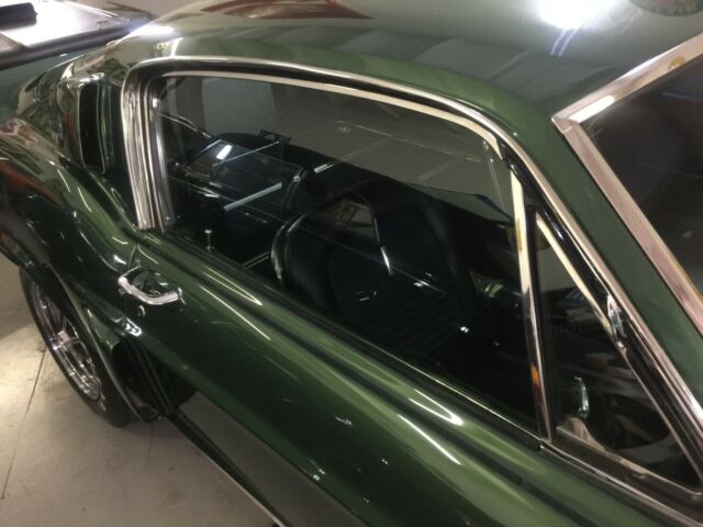 Ford Mustang 1967 image number 2