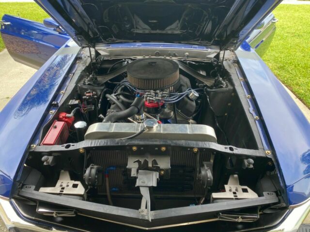 Ford Mustang 1970 image number 9