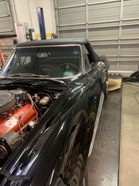 Chevrolet Corvette 1967 image number 15