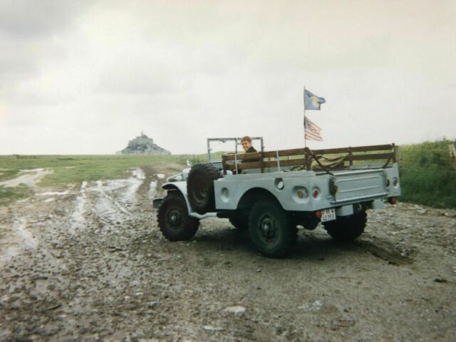 Dodge Power Wagon 1942 image number 10
