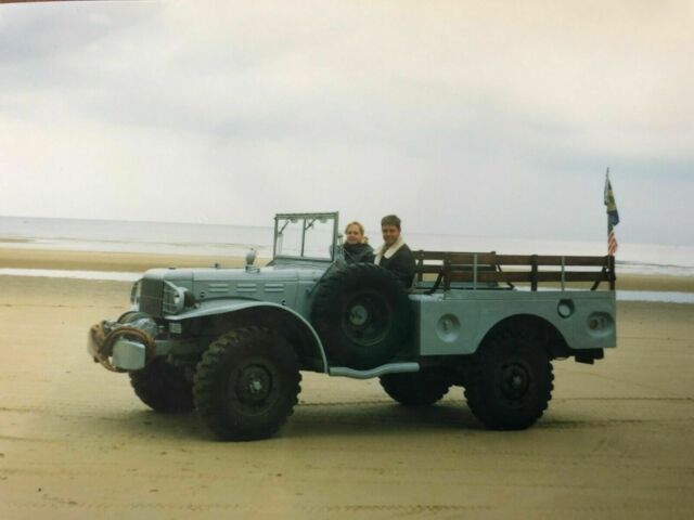 Dodge Power Wagon 1942 image number 11