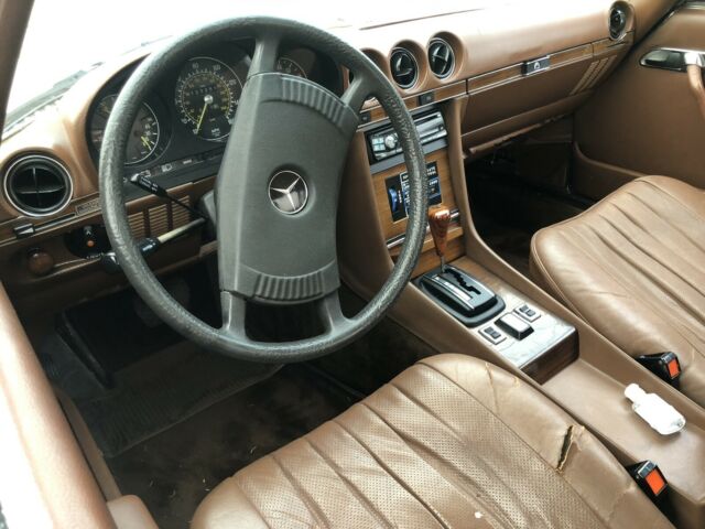 Mercedes-Benz 450SL 1979 image number 17