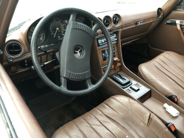 Mercedes-Benz 450SL 1979 image number 39