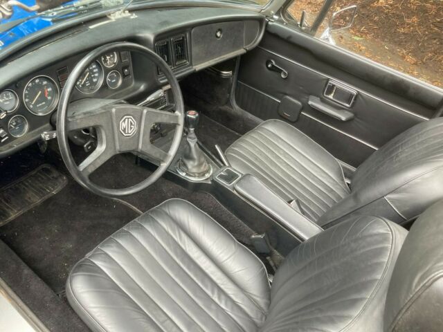 MG MGB 1978 image number 26