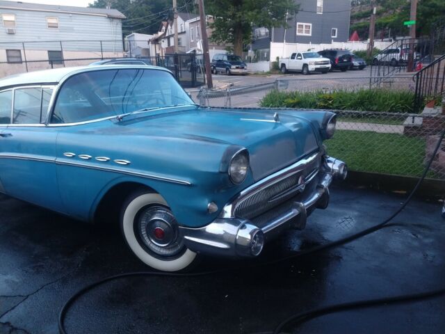 Buick Roadmaster 75 1957 image number 10